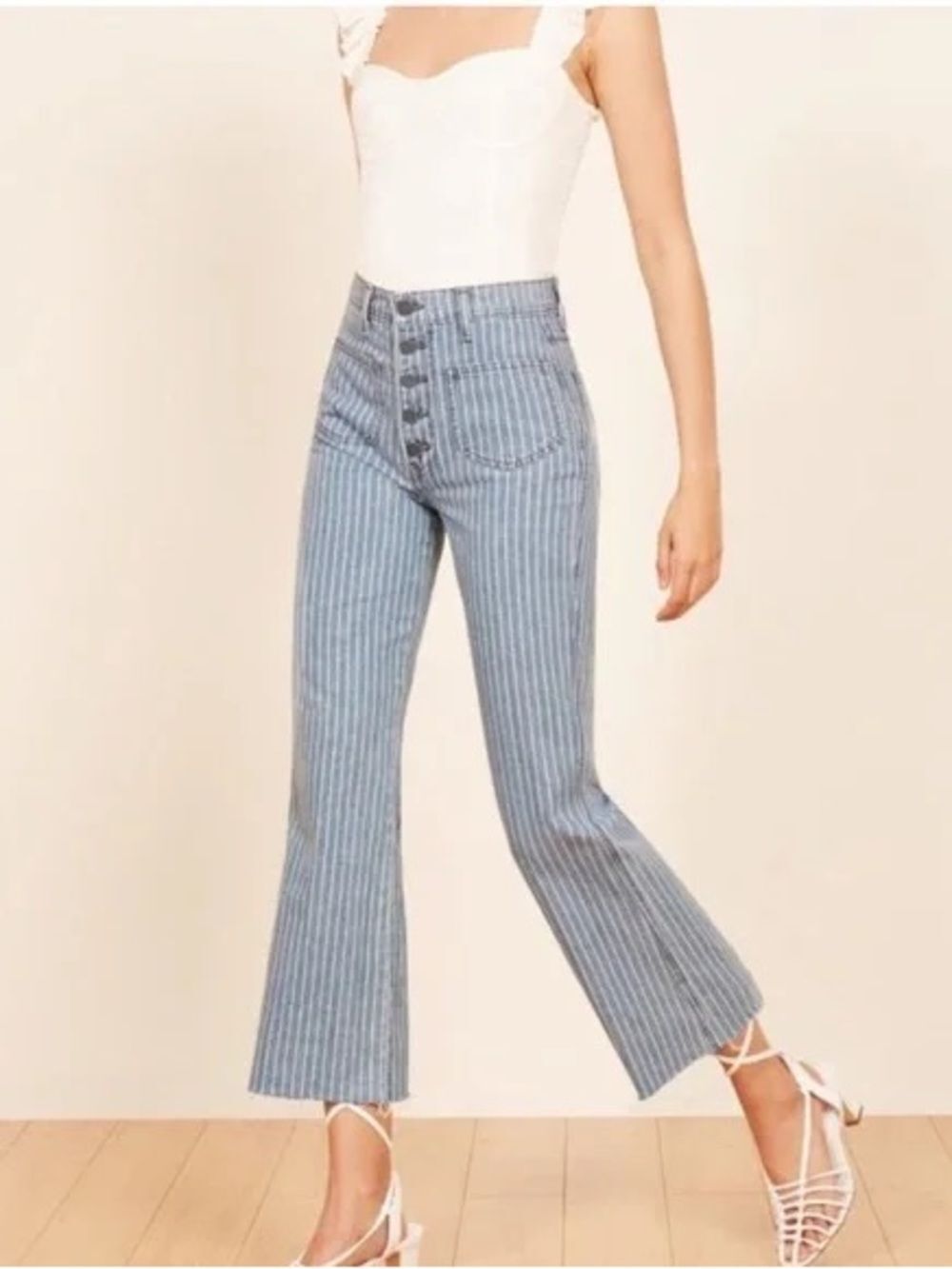 Reformation McGraw Crop Jean in Trinidad Wash